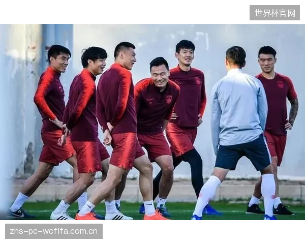 伊朗队阵容老化引关注，核心球员在经历完整俱乐部赛季后的体能储备成为最大变数。